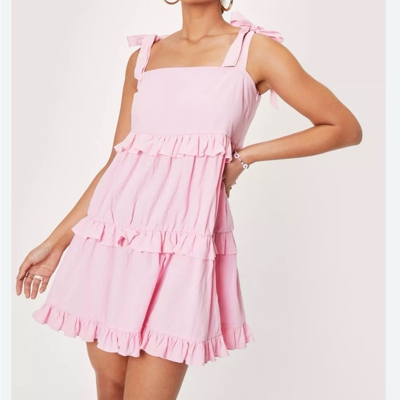 Nasty Gal Blush Pink Linen Look Ruffle Square Neck Mini Dress Size 10 - Picture 9 of 9